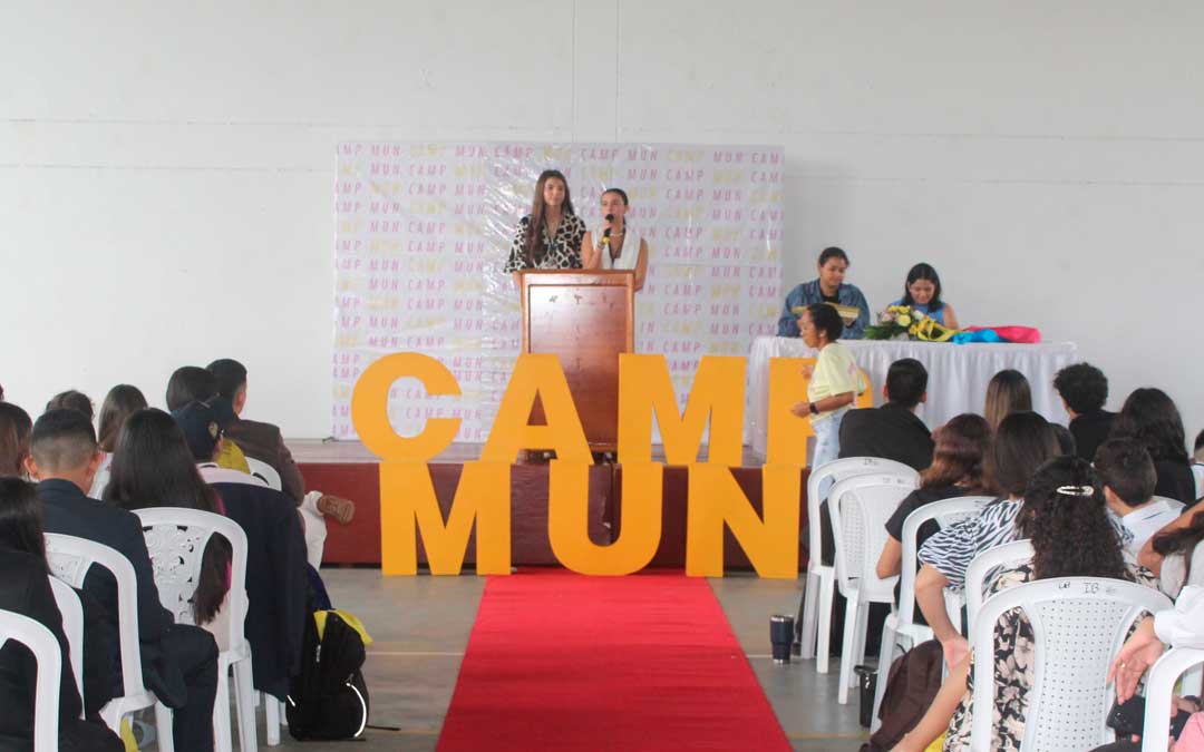 Clausura del modelo de las naciones unidas CAMPMUN VI: DAYLIGHT.