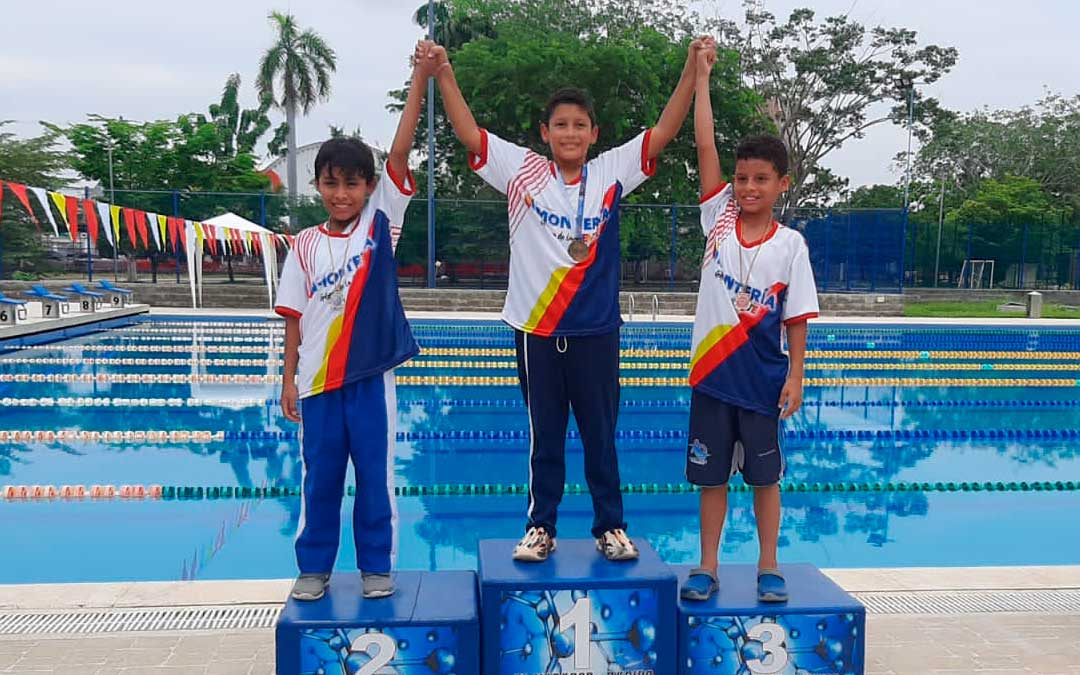 Brillamos con el triunfo de nuestros equipos en los Juegos Intercolegiados Municipales.