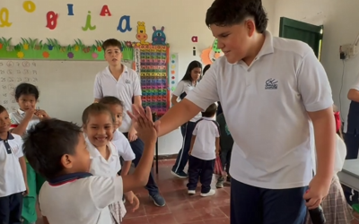 Solidaridad en acción: donaciones a la Escuela El Tapao